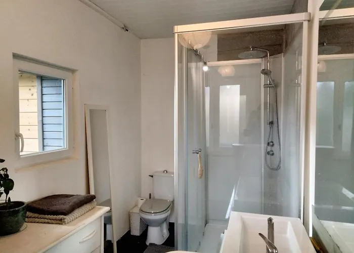 Maison Atypique En Bois 2 Niveaux 7,5km Du Circuit 24h Casa vacanze Le Mans